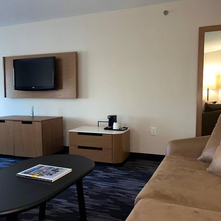 Fairfield Inn & Suites Detroit Farmington Hills Kültér fotó